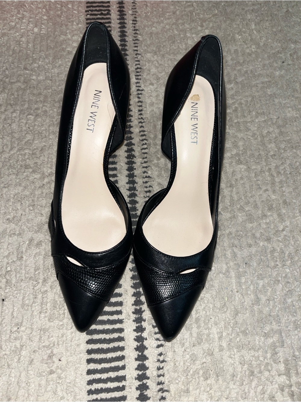 Nine West Black Pointed Toe Cutout Pumps